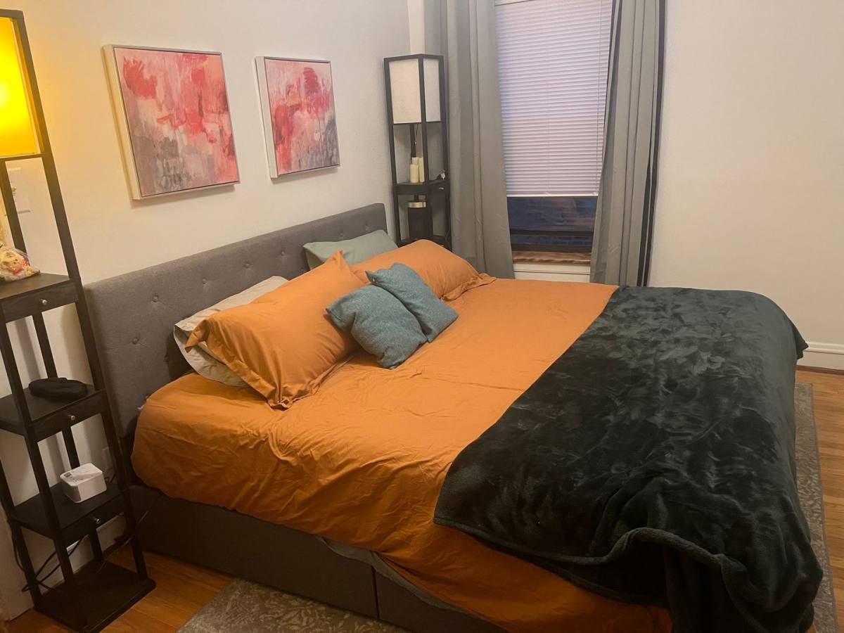 Apartment for rent at 4401-4411 N Hamilton, Chicago, IL 60625