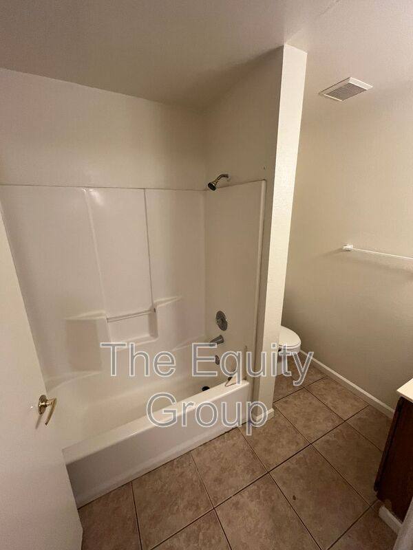 Apartment for rent at 120 E Henderson Ave #29, Porterville, CA 93257