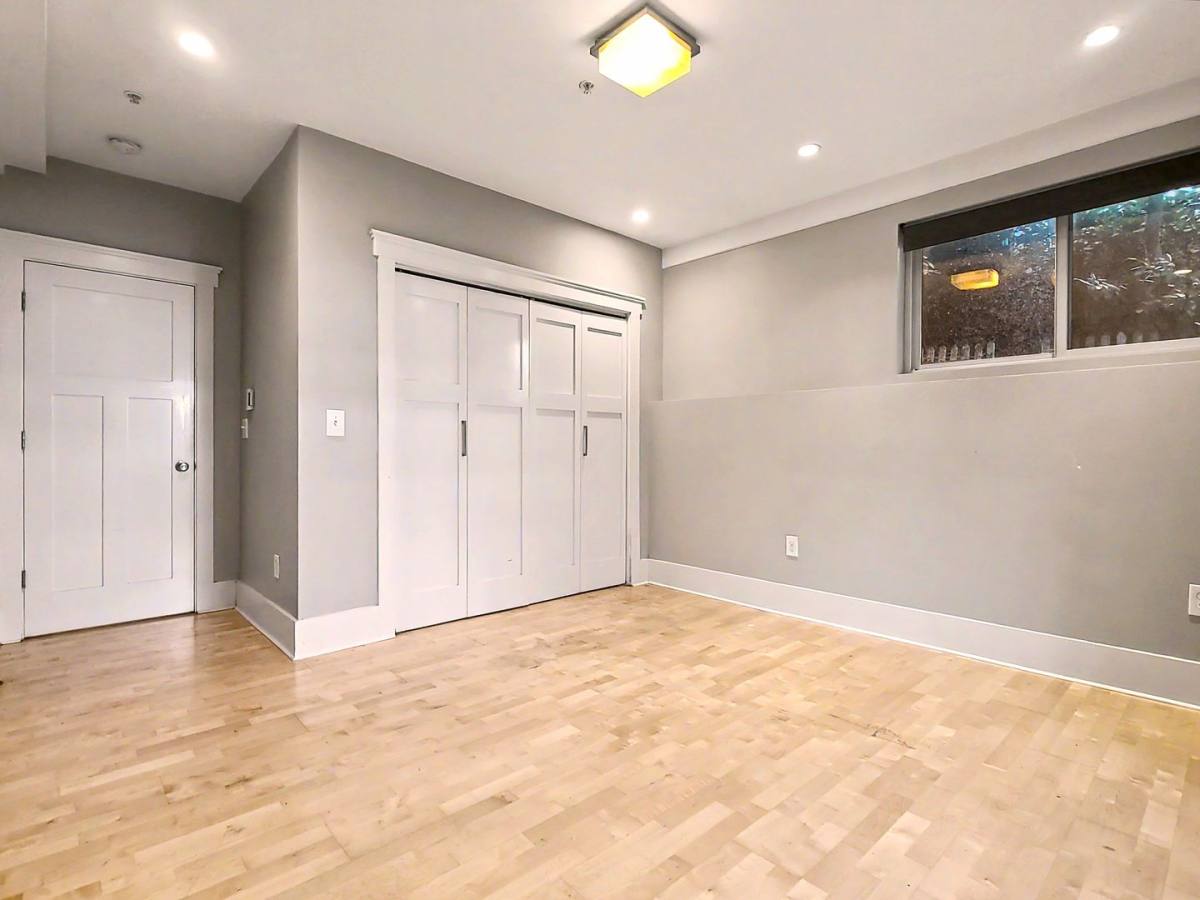 Apartment for rent at 1014 E Denny Way - B, Seattle, WA 98122