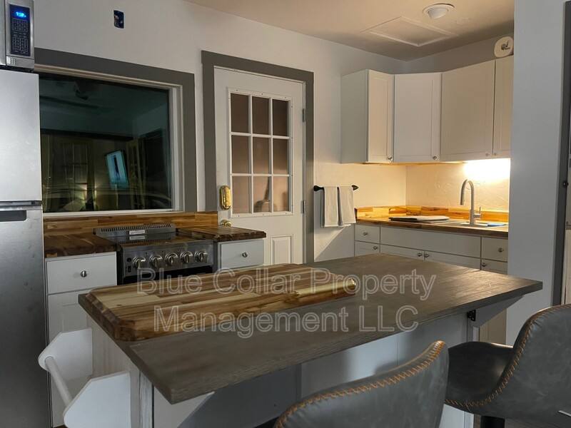 Apartment for rent at 2 Cherry St, Anaconda, MT 59711
