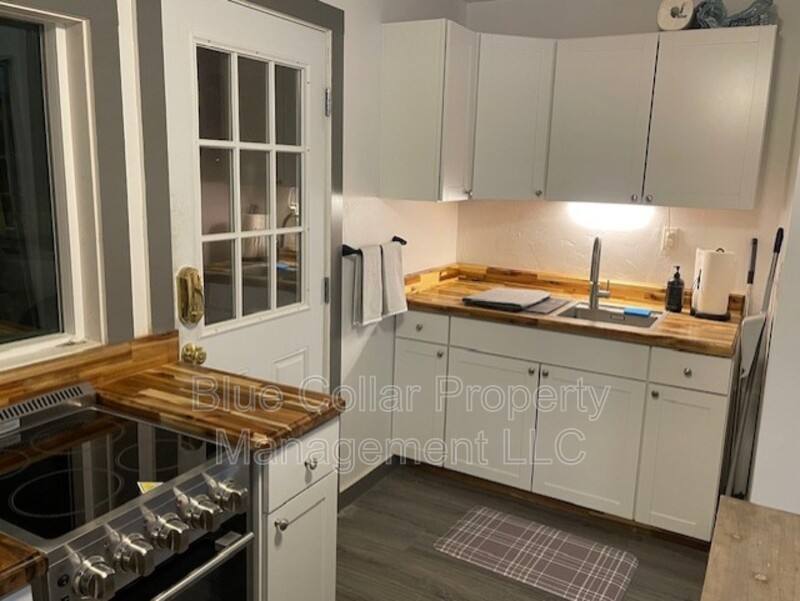 Apartment for rent at 2 Cherry St, Anaconda, MT 59711