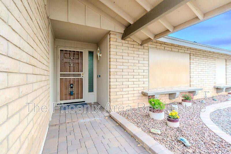 House for rent at 3231 N Woodburne Dr, Chandler, AZ 85224