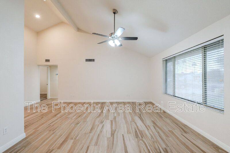 House for rent at 3231 N Woodburne Dr, Chandler, AZ 85224