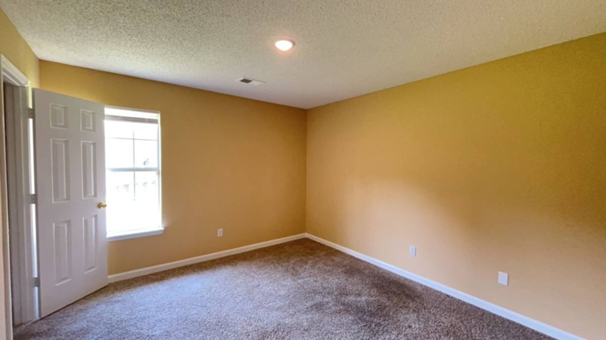 House for rent at 5554 Steffani Dr, Southaven, MS 38671