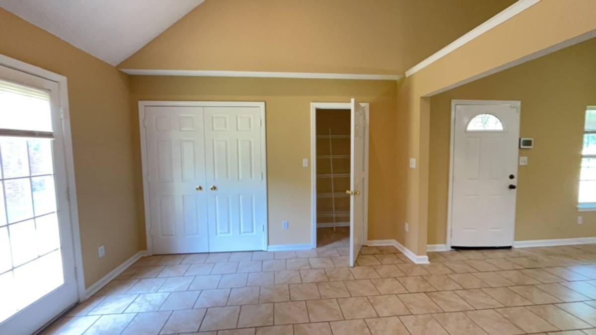 House for rent at 5554 Steffani Dr, Southaven, MS 38671