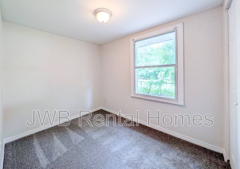 House for rent at 1720 Brooker Rd, Jacksonville, FL 32207