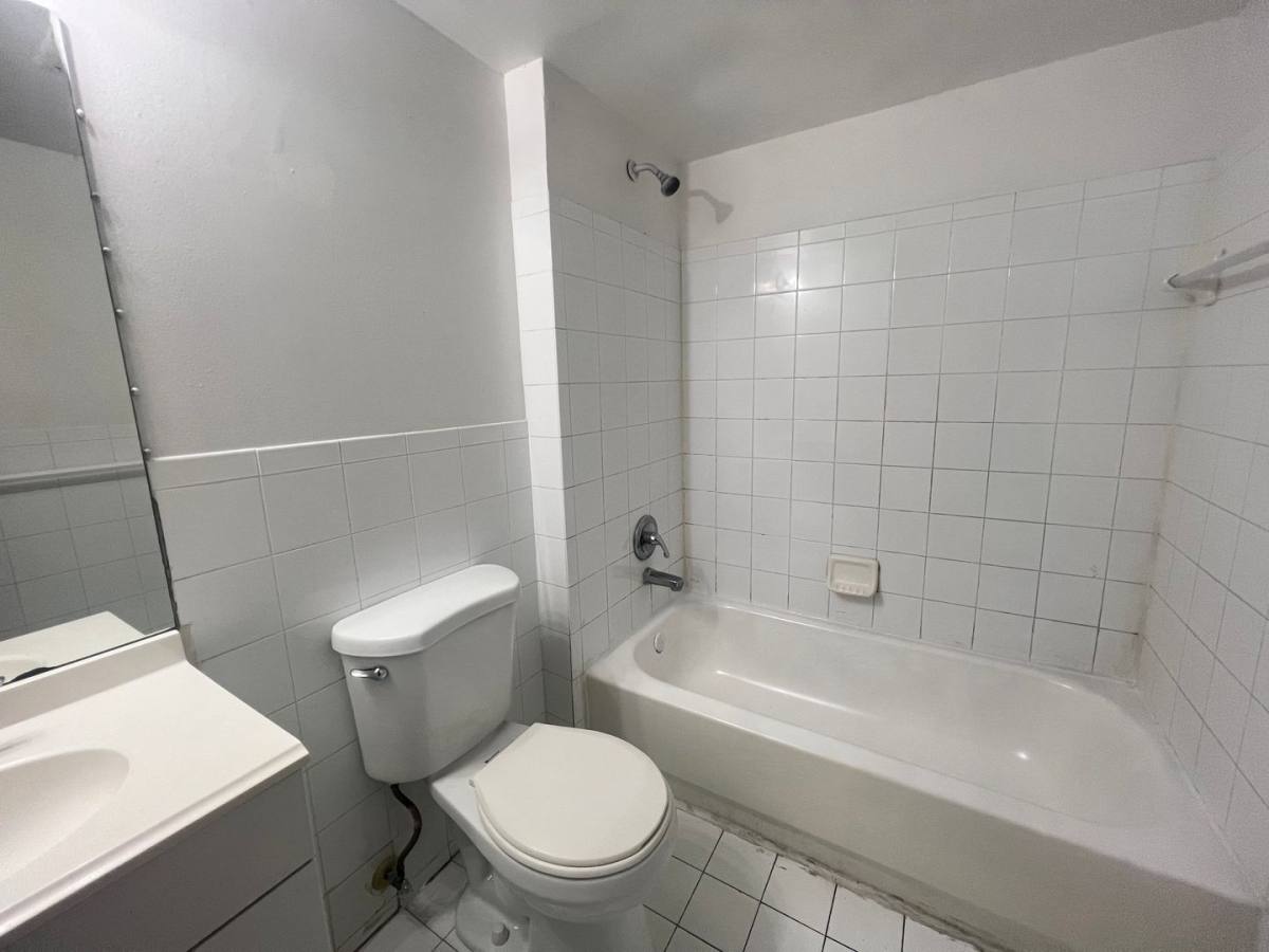 Apartment for rent at 1020 NW 7 Ave, Miami, FL 33136