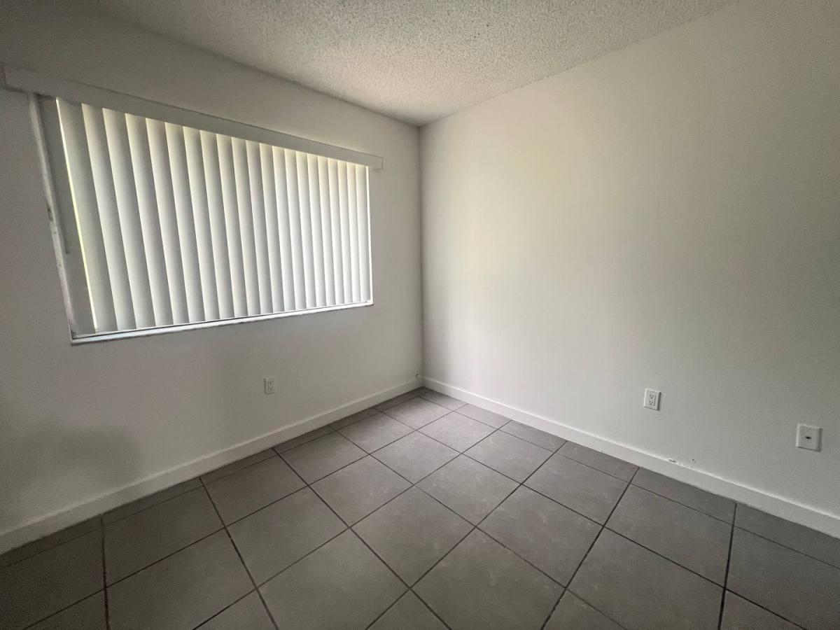 Apartment for rent at 1020 NW 7 Ave, Miami, FL 33136