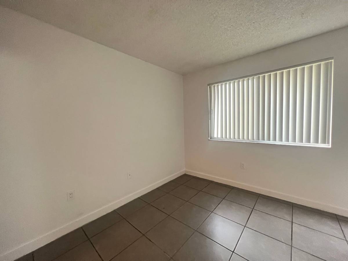 Apartment for rent at 1020 NW 7 Ave, Miami, FL 33136