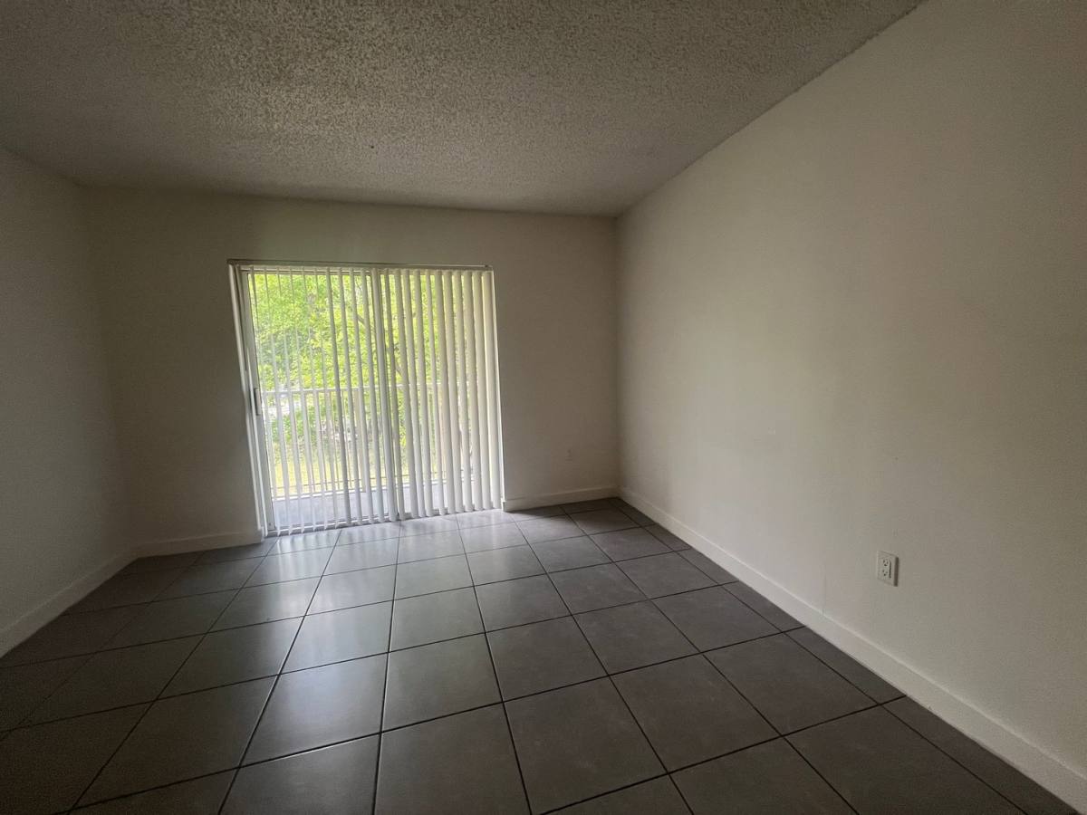 Apartment for rent at 1020 NW 7 Ave, Miami, FL 33136