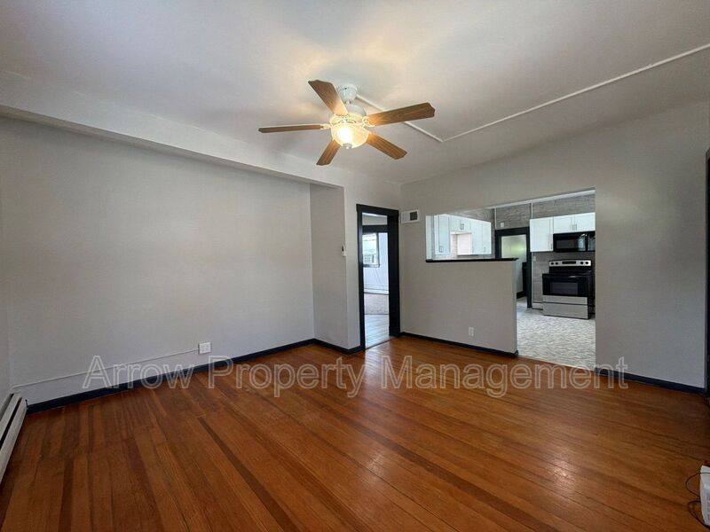 Apartment for rent at 4602 Saint Paul #3, Lincoln, NE 68504