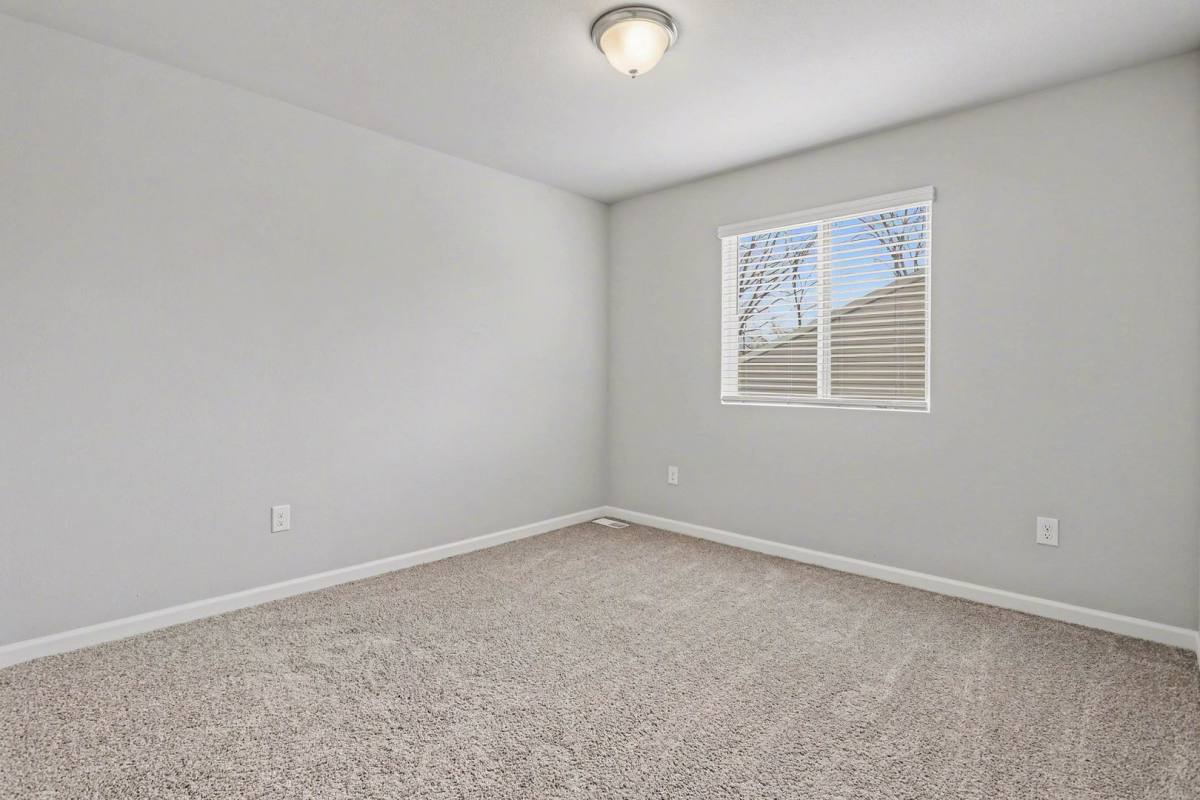 House for rent at 1030 Maple Ave, Jackson, MI 49203