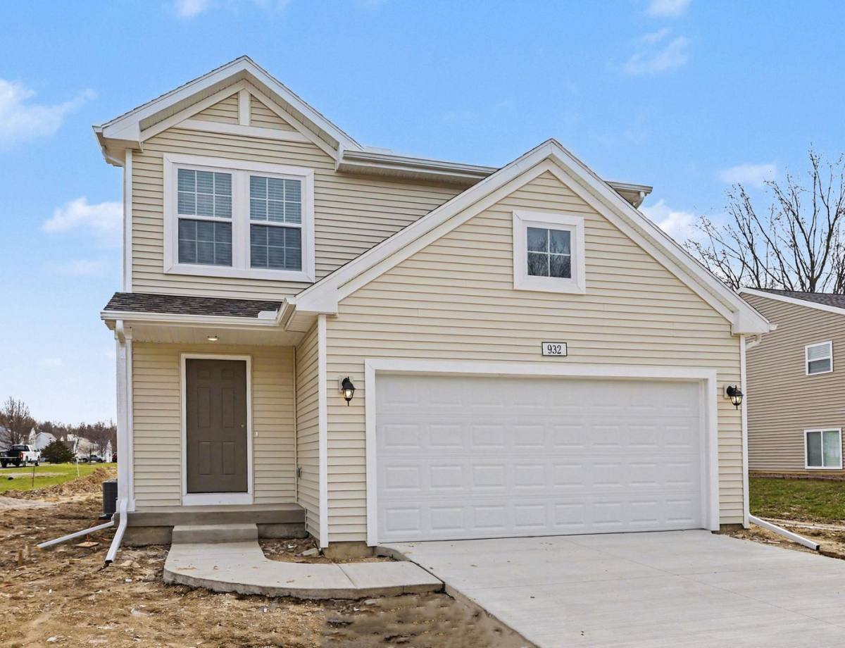 House for rent at 1030 Maple Ave, Jackson, MI 49203