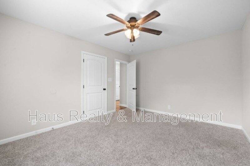 Apartment for rent at 1709 Evans Rd #A, Clarksville, TN 37042