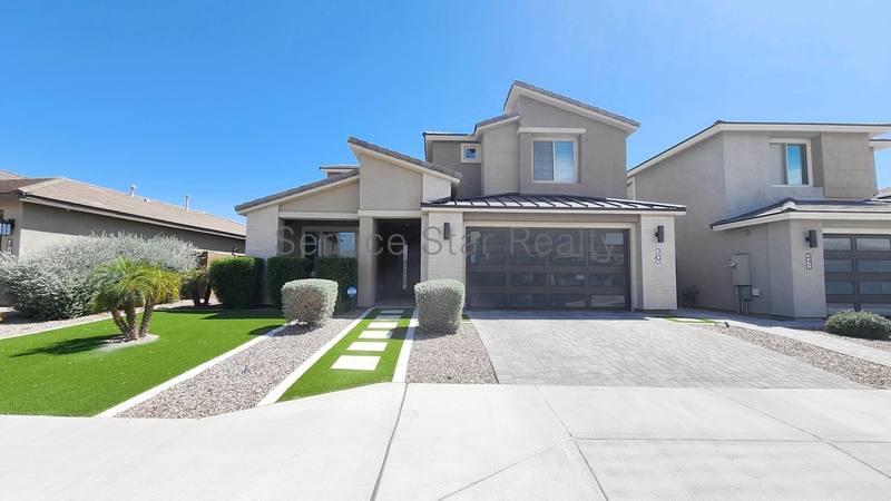 House for rent at 3407 E Louise Dr, Phoenix, AZ 85050