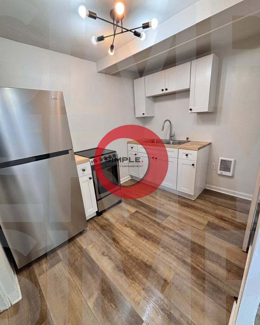 Apartment for rent at 121 S 12th St, Reading, PA 19602
