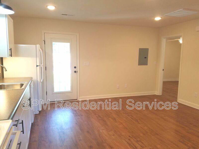 House for rent at 5006A Pine Needle Dr, Wilmington, NC 28403