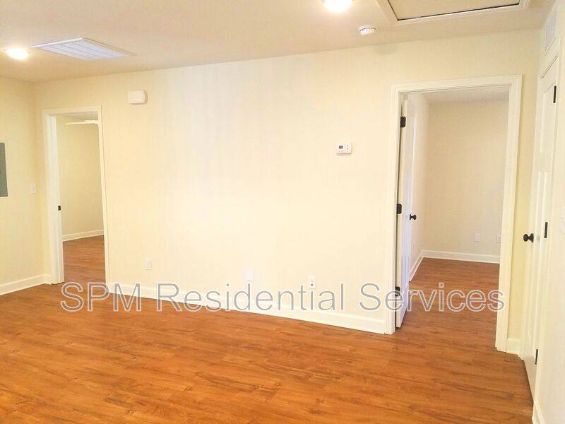 House for rent at 5006A Pine Needle Dr, Wilmington, NC 28403