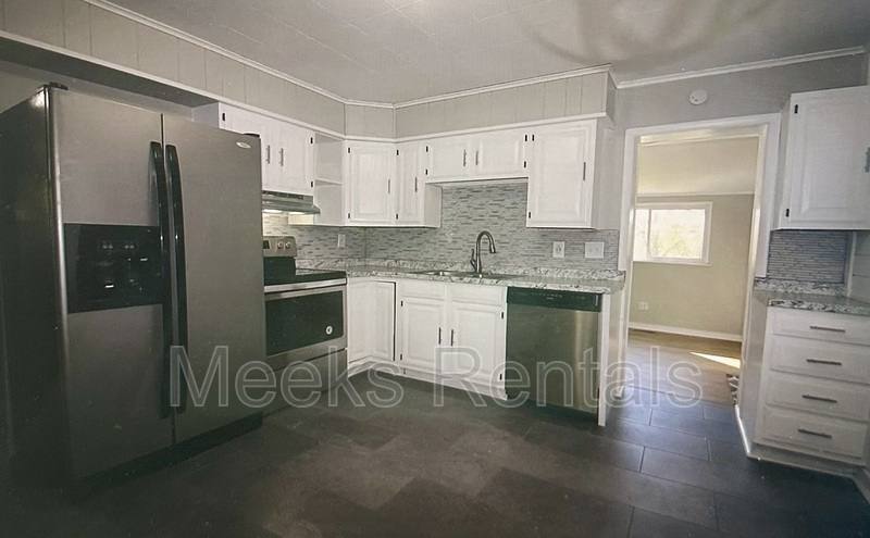 House for rent at 533 Dudding Ave, Hurricane, WV 25526