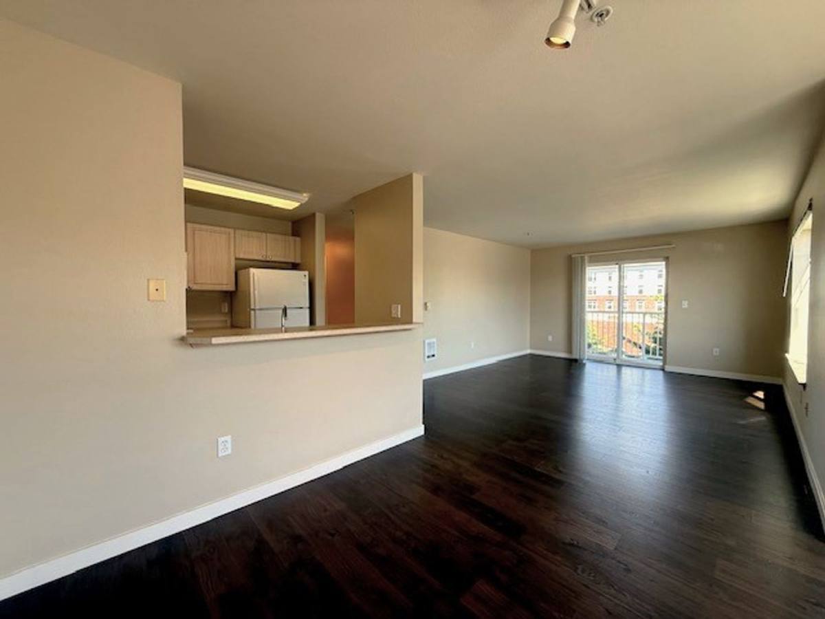 Apartment for rent at 404 Terry Ave, Seattle, WA 98104