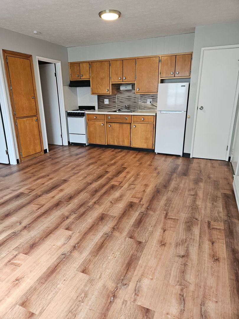 Apartment for rent at 1568 Lexington Ave, Mansfield, OH 44907