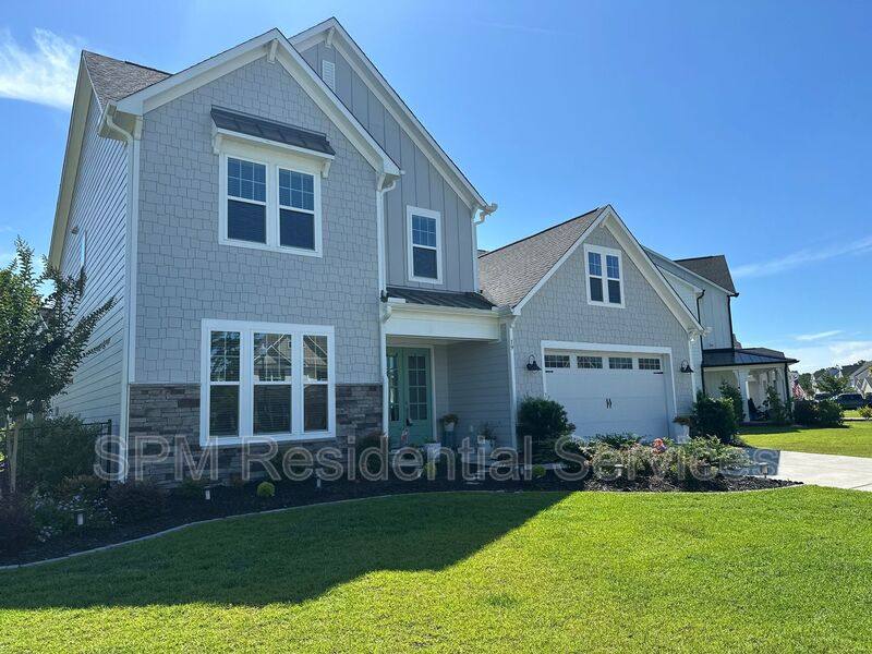 House for rent at 19 Sailor Sky Way, Hampstead, NC 28443
