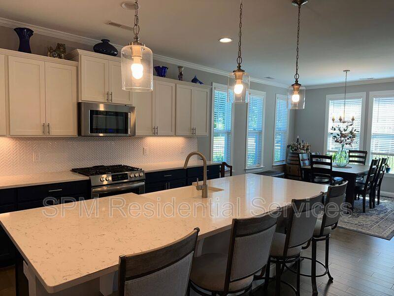 House for rent at 19 Sailor Sky Way, Hampstead, NC 28443