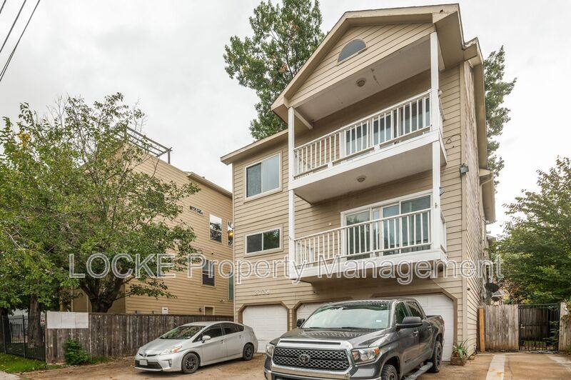 House for rent at 2728 Reagan St #202, Dallas, TX 75219