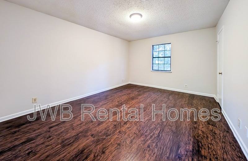 House for rent at 4442 Georgetown Dr, Jacksonville, FL 32210
