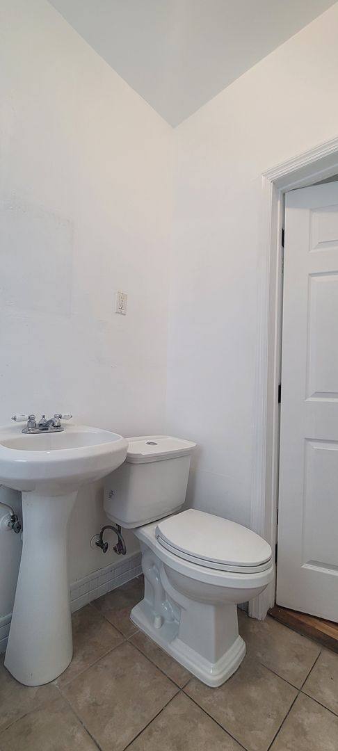 Apartment for rent at 1322 SW 7th St, Miami, FL 33135