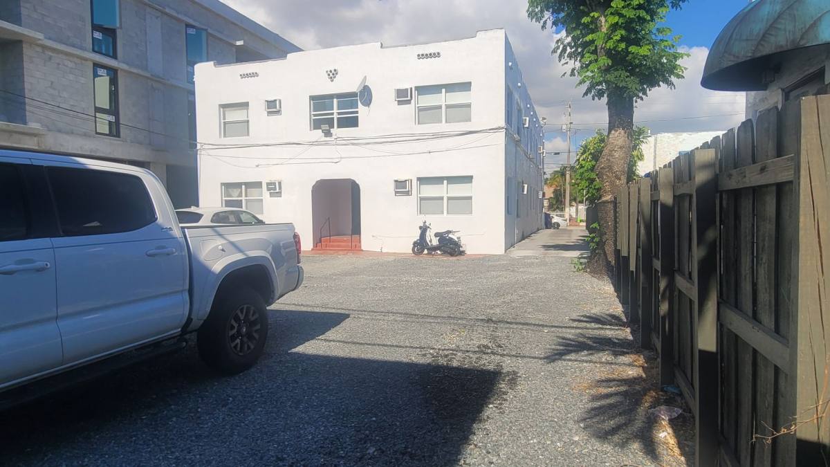 Apartment for rent at 1322 SW 7th St, Miami, FL 33135