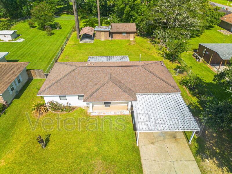House for rent at 129 Quarles St, Long Beach, MS 39560