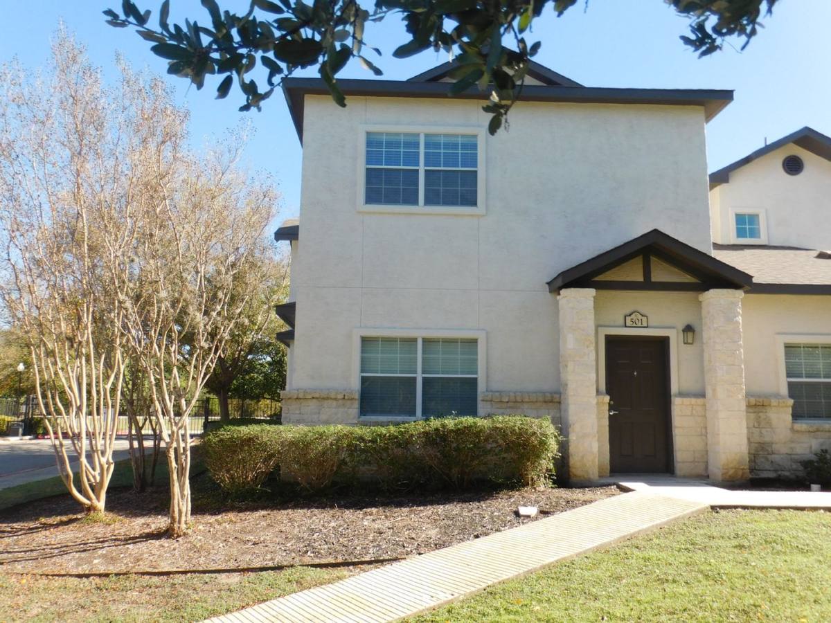 Apartment for rent at 1000 Diamond Dr, Boerne, TX 78006