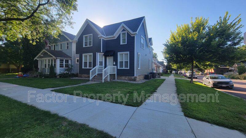 Apartment for rent at 730 N Broad St, Mankato, MN 56001