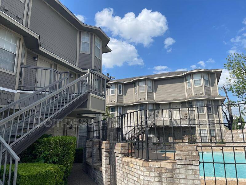 Condo for rent at 1326 Park Ave, Waco, TX 76706