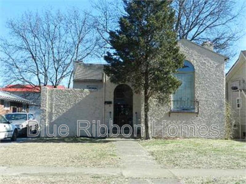 House for rent at 2806 E 5th Ave, Knoxville, TN 37914