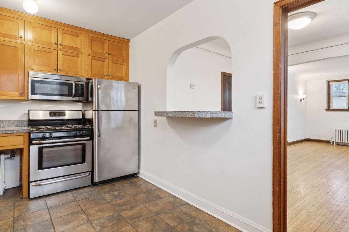 Apartment for rent at 4652 Chicago Ave S, Minneapolis, MN 55407