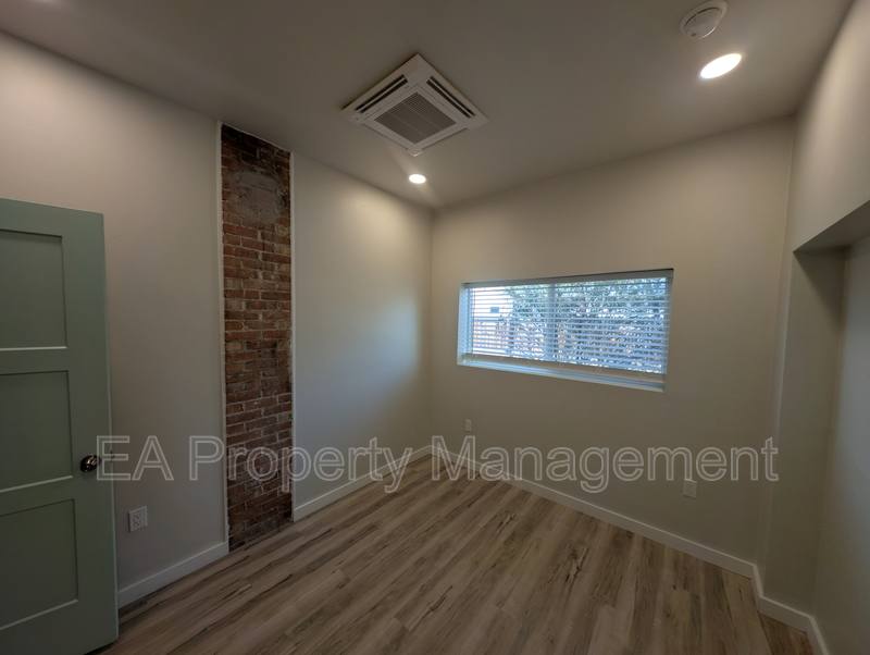 House for rent at 816 1 2 13th St NW, Albuquerque, NM 87102