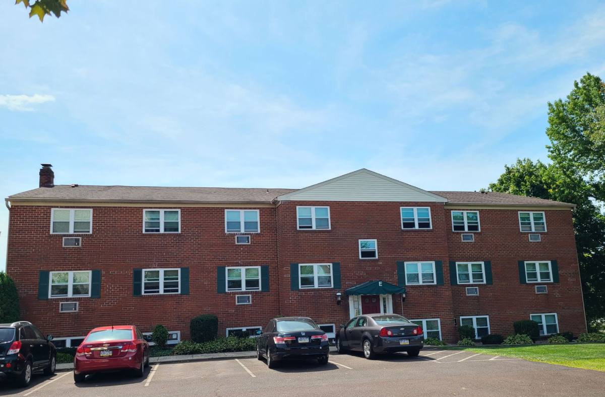 Apartment for rent at 60 S County Line Rd, Souderton, PA 18964