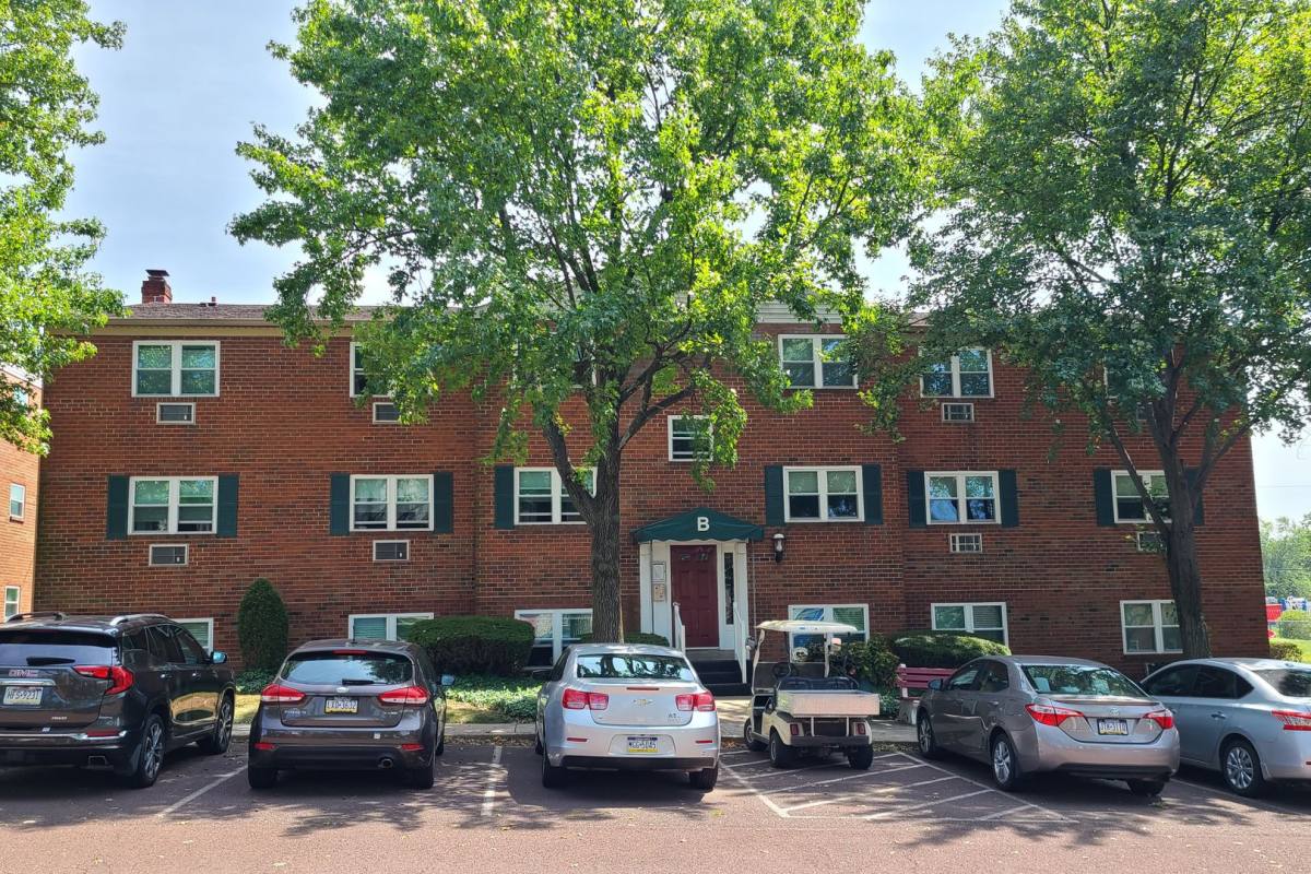 Apartment for rent at 60 S County Line Rd, Souderton, PA 18964