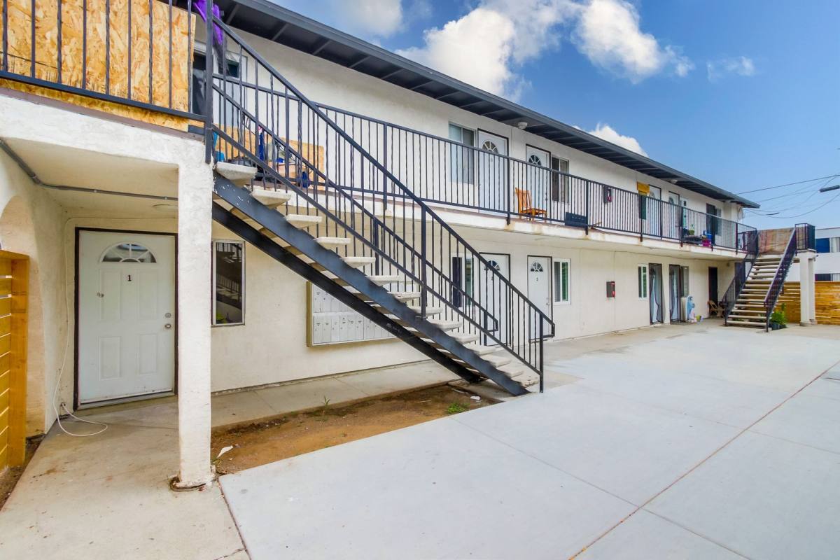 Apartment for rent at 3845-3851 Chamoune Ave, San Diego, CA 92105