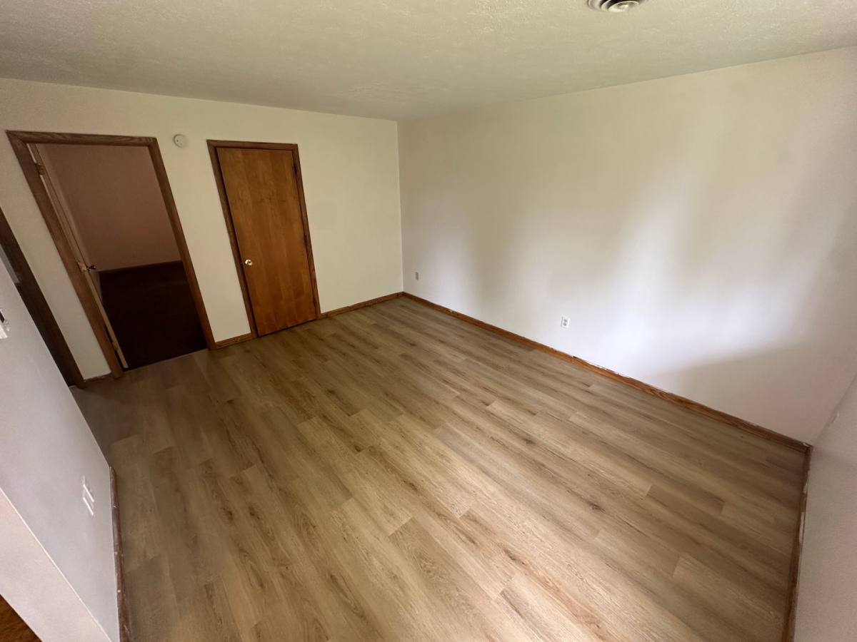 Apartment for rent at 3505 Elm St, Parkersburg, WV 26104