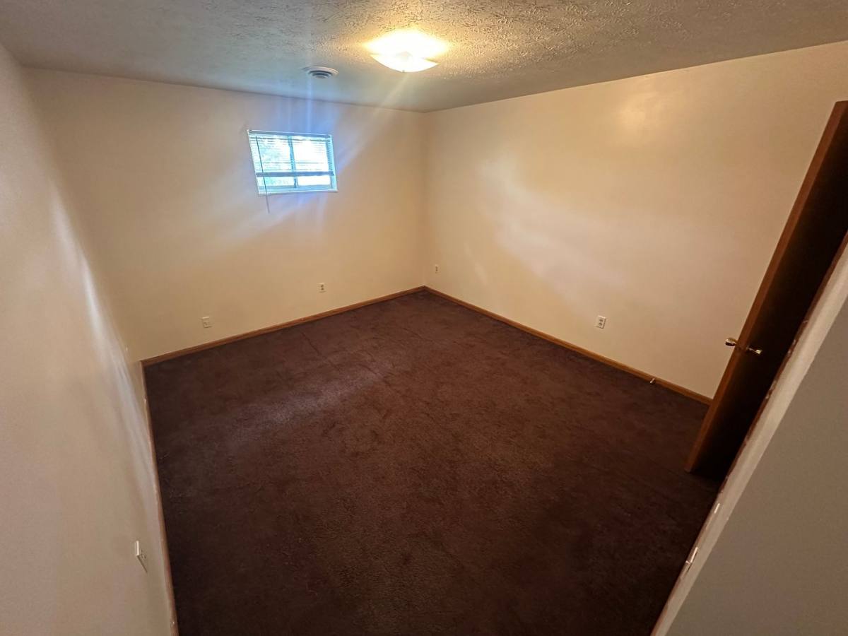 Apartment for rent at 3505 Elm St, Parkersburg, WV 26104
