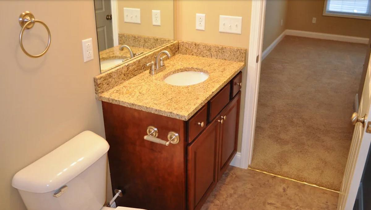 Apartment for rent at 280 Ridge View Dr, Bridgeport, WV 26330