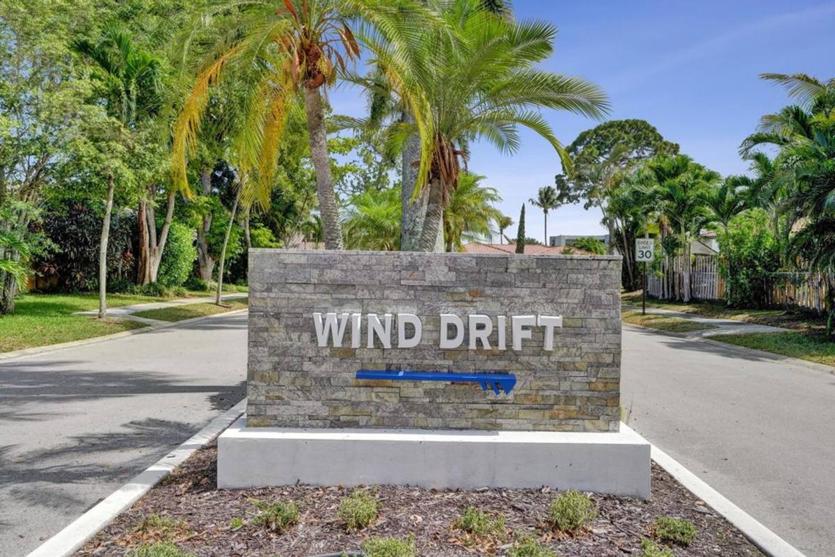 House for rent at 5569 Wind Drift Lane, Boca Raton, FL 33433