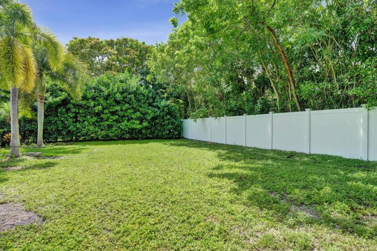 House for rent at 5569 Wind Drift Lane, Boca Raton, FL 33433