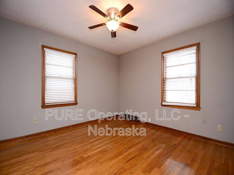 Apartment for rent at 220 N 32 Ave #4, Omaha, NE 68131