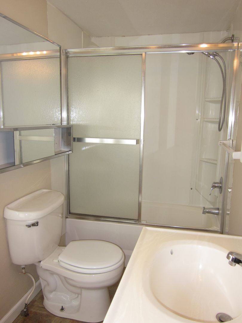 Townhouse for rent at 365 SE Miller Ave, Bend, OR 97702