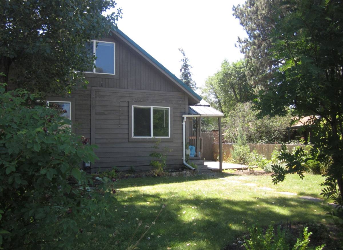 Townhouse for rent at 365 SE Miller Ave, Bend, OR 97702