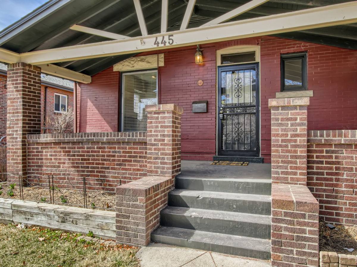 Apartment for rent at 445 N Washington St, Denver, CO 80210